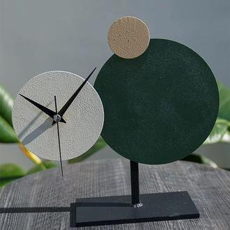 Muyika Pavimento Metal Masa Saati - Yeşil / Krem - 26x25 cm